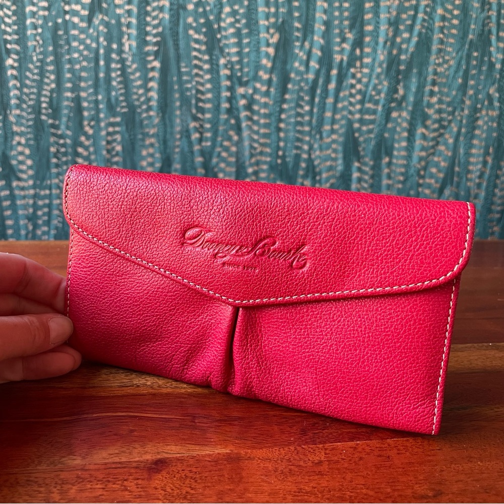 Dooney & Bourke red leather vintage wallet. NWT